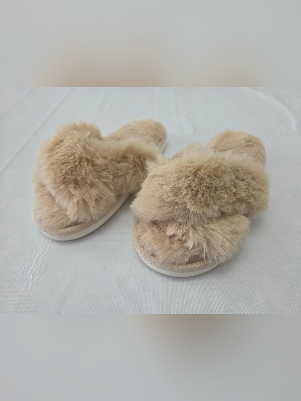 Plush Faux-Fur Slide Slippers in Beige NEW!!